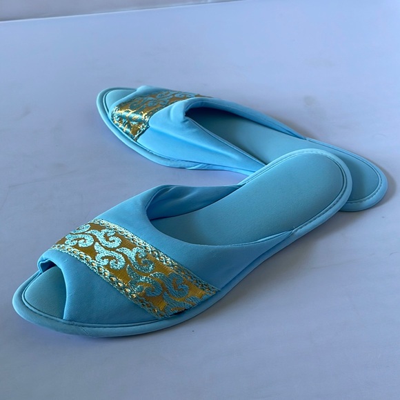 Lorraine Vintage Red Slippers (NN) - Picture 2 of 4